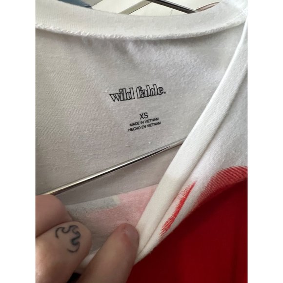 Wild Fable Shirt Womens XS White I Love Sushi Cropped Crewneck Tee Casual - Picture 4 of 5